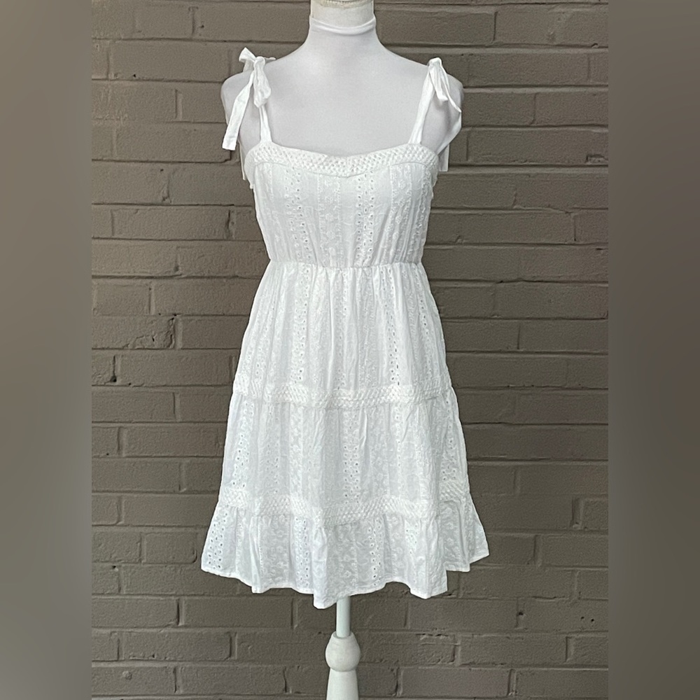 Jessica Simpson NWT white eyelet sundress S